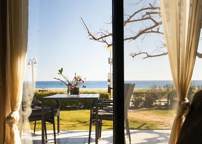 Pelagos Paradise Seafront By Kottas