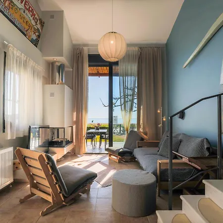 Pelagos Paradise Seafront By Kottas شقة