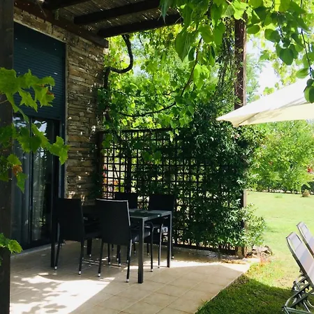 شقة Pelagos Paradise Seafront By Kottas Kalamítsion